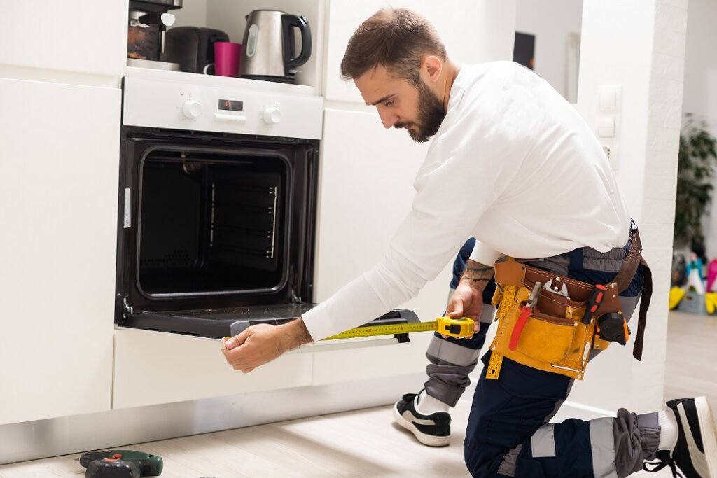Rinnovo e Riparazione Cucine: Non Cambiarla, Rimettila a Nuovo!